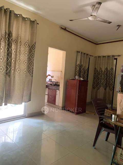 3 BHK Flat In Mahagunpuram - Phase Ii ( Narmada) for Rent  In Mahagun Puram 