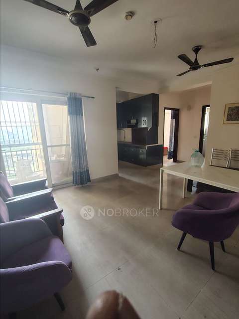 2 BHK Flat In Paramount Floraville for Rent  In Sector 137