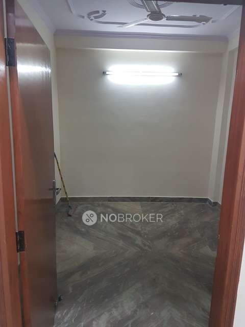 2 BHK Flat For Sale  In Krishna Nagar