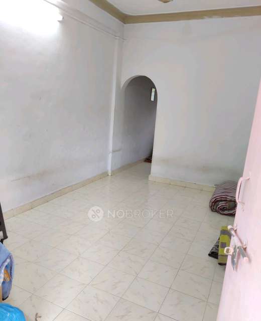 1 RK House for Rent  In Sonal Photo Studio