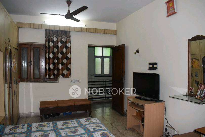4+ BHK Flat In Apartment For Sale  In New Rajinder Nagar