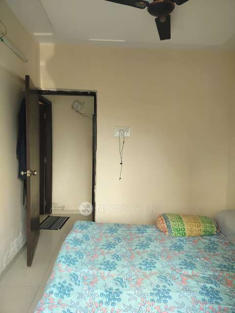2 BHK Flat In Mnr Sai Gangat For Sale  In Thane West