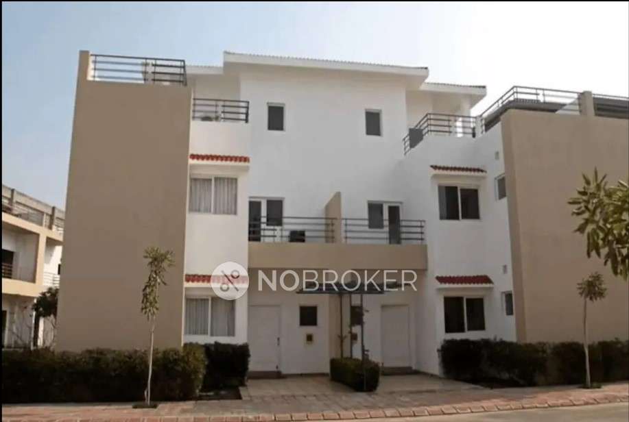 3 BHK Villa In Paramount Golfforeste For Sale  In Surajpur