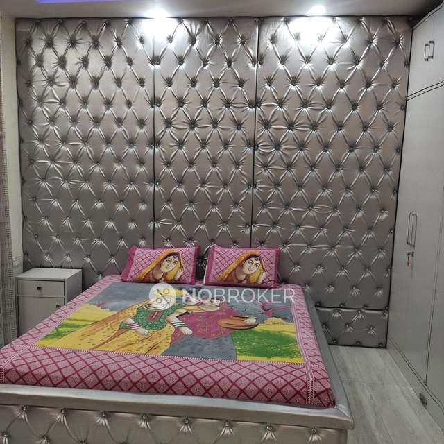 3 BHK Flat For Sale  In Laxmi Nagar