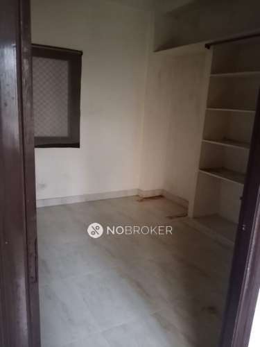 1 BHK Flat In Standalone Building  for Rent  In Banjara Hills