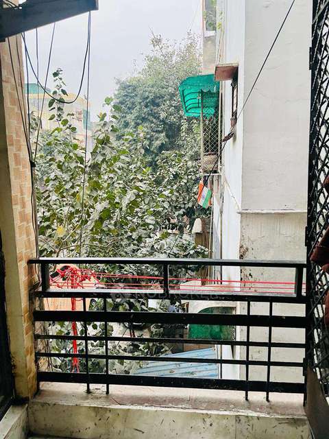 4 BHK Flat In Standalone Building  For Sale  In Patel Nagar