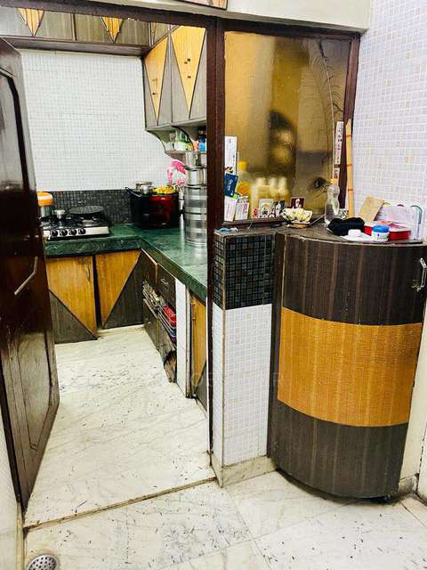 4 BHK Flat In Standalone Building  For Sale  In Patel Nagar