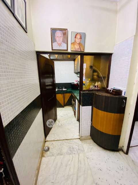 4 BHK Flat In Standalone Building  For Sale  In Patel Nagar