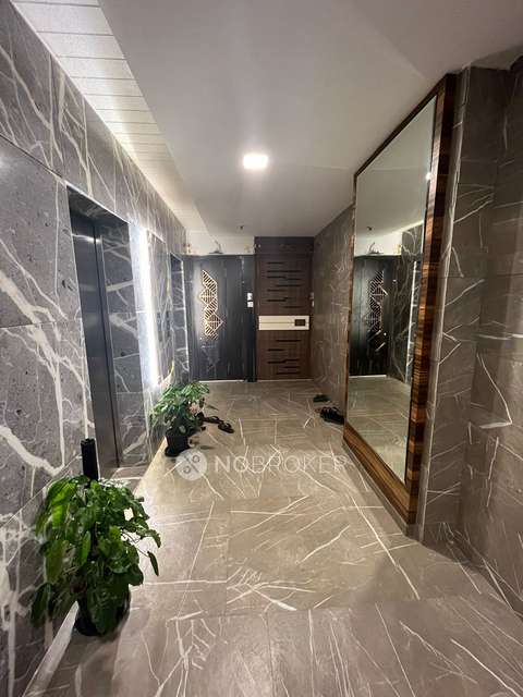 1 BHK Flat In Apartment For Sale  In Goregaon West