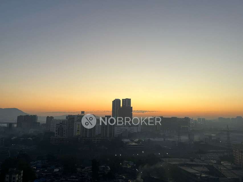 1 BHK Flat In Apartment For Sale  In Goregaon West