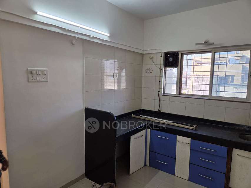 2 BHK Flat In Hariprasad Apt. for Rent  In Chinchwad