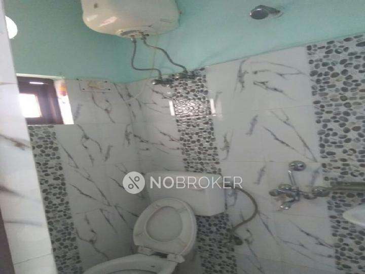 4+ BHK Flat In Standalone Building  For Sale  In Sector 31