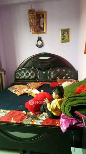 1 BHK Flat In Rupa Residency Sector 73 Noida for Rent  In Asquare Mall