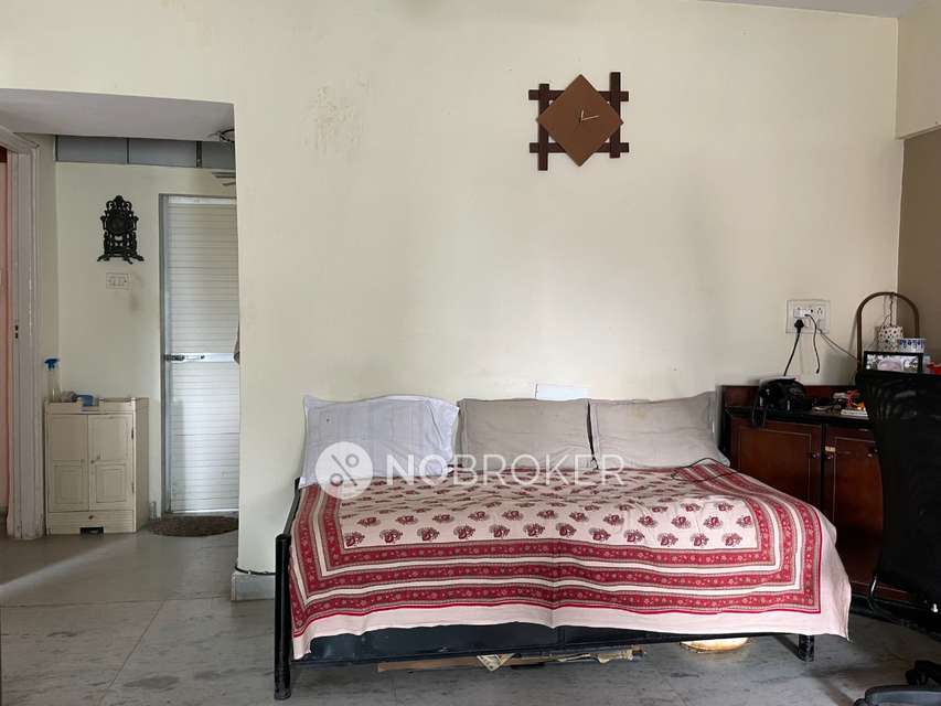 2 BHK Flat In Nikunj Chhaya For Sale  In Kandivali West