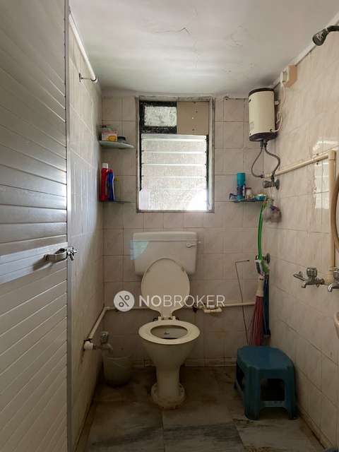 2 BHK Flat In Nikunj Chhaya For Sale  In Kandivali West