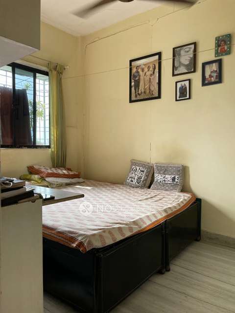2 BHK Flat In Nikunj Chhaya For Sale  In Kandivali West