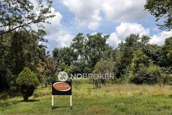 Commercial Property in Vengal Bazaar, Chennai for Rent 