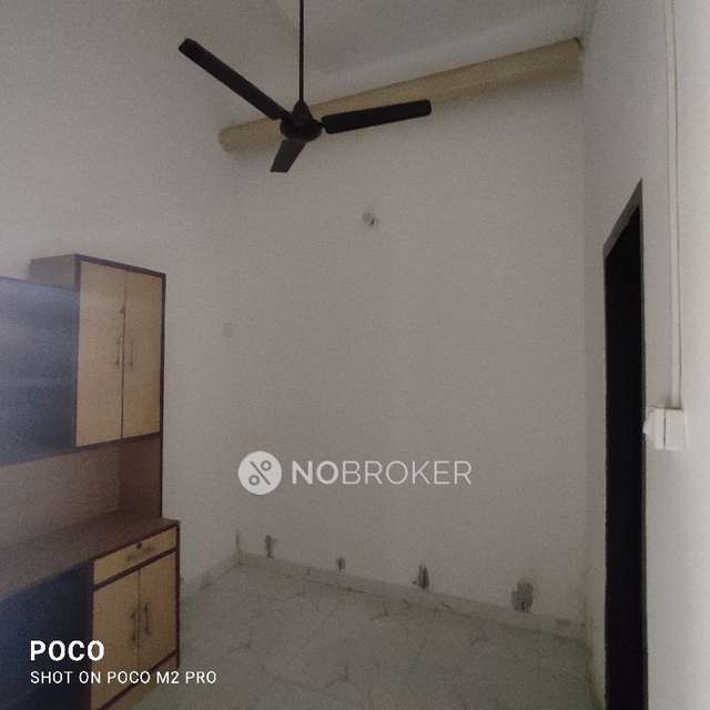 3 BHK Flat In Piccadilly 4 For Sale  In Goregaon East