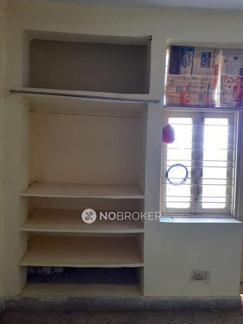 2 BHK Flat In Lakshmi Apartments For Sale  In Padmarao Nagar