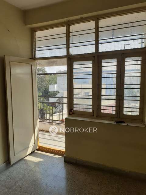 2 BHK Flat In Lakshmi Apartments For Sale  In Padmarao Nagar