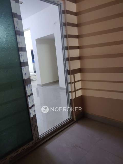 3 BHK Flat In Himaja Heights  For Sale  In Gokul Plots