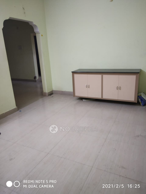 2 BHK Flat In Gayathri Residency for Rent  In Miyapur