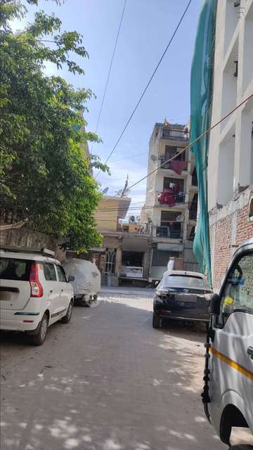 2 BHK Flat In Dheeraj Apartment For Sale  In Badarpur