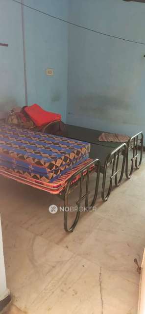 PG for Girls in Navalur