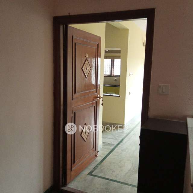 2 BHK Flat In Samhita Square For Sale  In Basavanagara