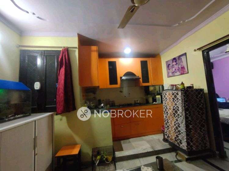 2 BHK Flat In Sb For Sale  In B427, Block B, Saraswati Gali, Vinod Nagar North, New Delhi, Delhi, 110092, India