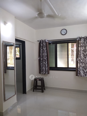 1 RK Flat In Saraf Chaudhary Nagar Chs for Rent  In Kandivali East