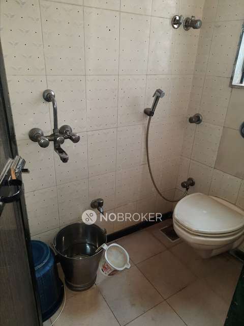 2 BHK Flat In  Omkar Chs For Sale  In Kurla East