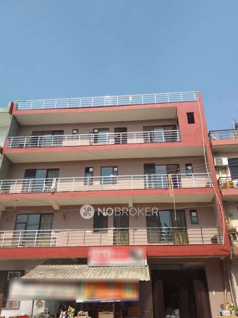 2 BHK Flat In Ardee City for Rent  In Sector-52