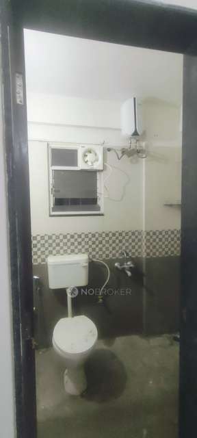 2 BHK Flat In Esclare Royale  for Rent  In Kharadi Pune