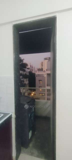 2 BHK Flat In Esclare Royale  for Rent  In Kharadi Pune