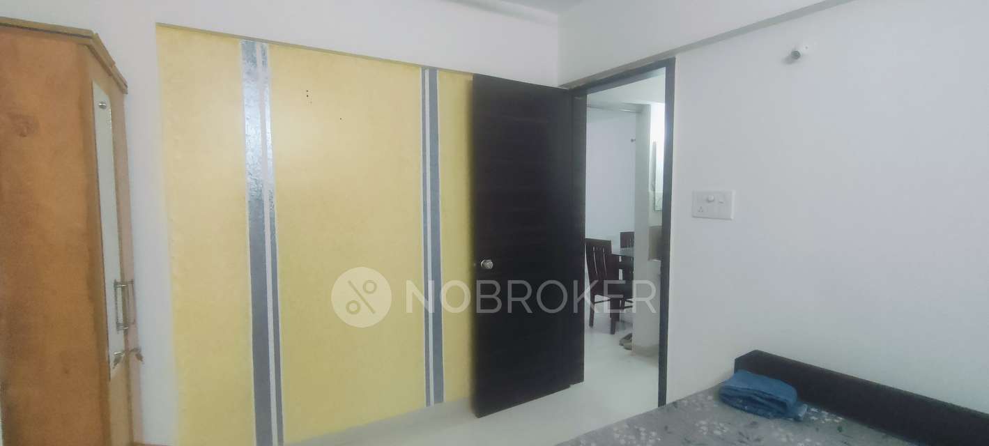 2 BHK Flat In Esclare Royale  for Rent  In Kharadi Pune