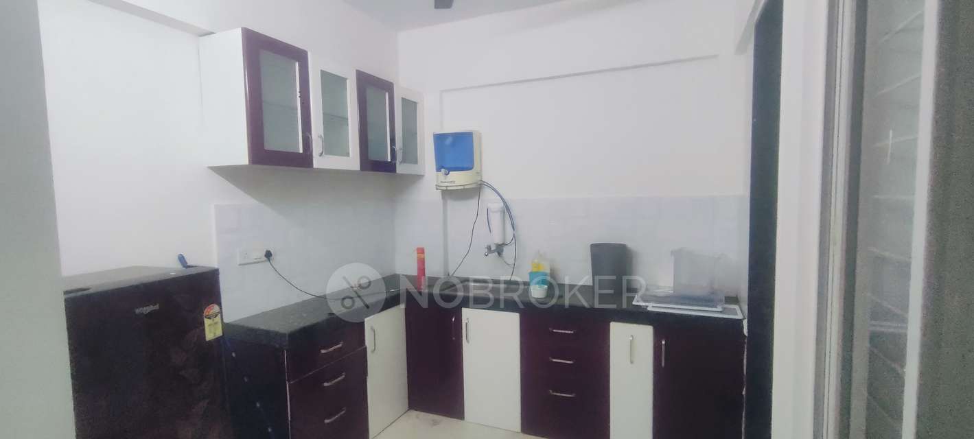 2 BHK Flat In Esclare Royale  for Rent  In Kharadi Pune