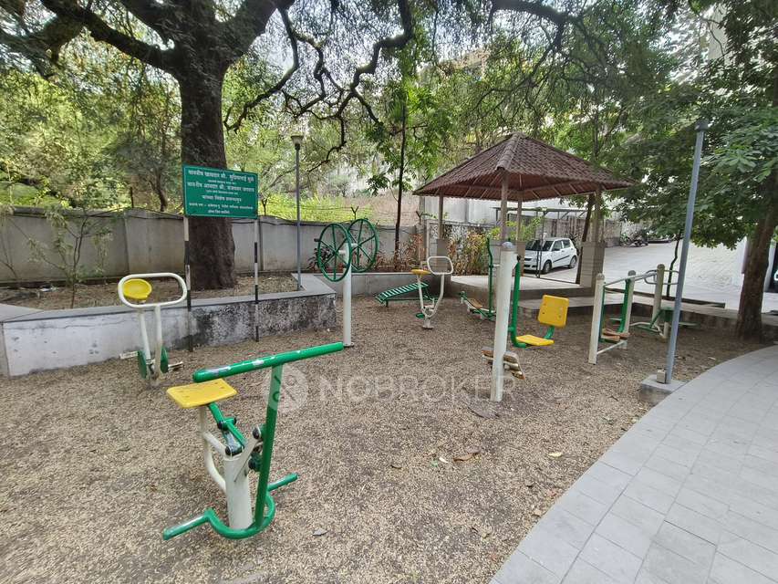 1 BHK Flat In Parijat Society For Sale  In Ambegaon Khurd Lake