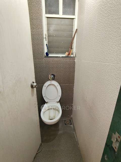 1 BHK Flat In Parijat Society For Sale  In Ambegaon Khurd Lake