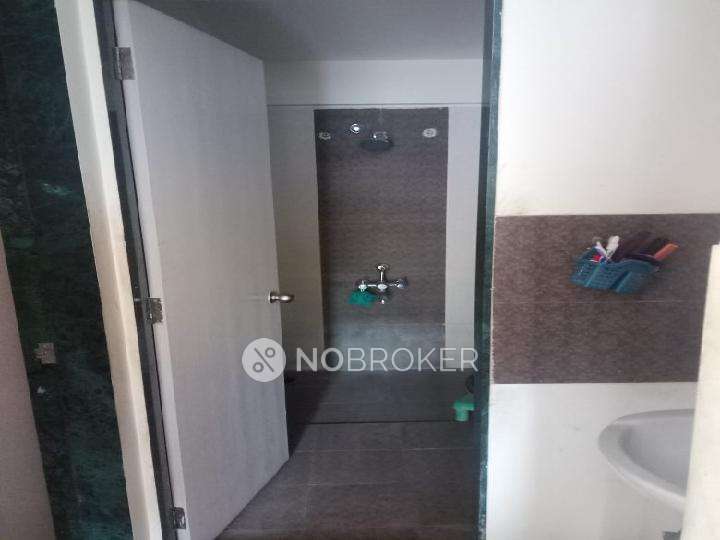 1 BHK Flat In Parijat Society For Sale  In Ambegaon Khurd Lake