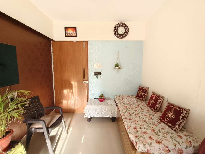 1 BHK Flat In Parijat Society For Sale  In Ambegaon Khurd Lake
