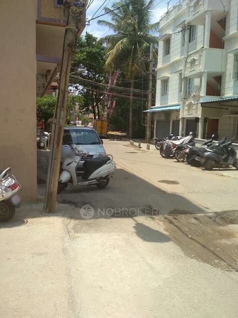 4+ BHK Flat For Sale  In  T Dasarahalli