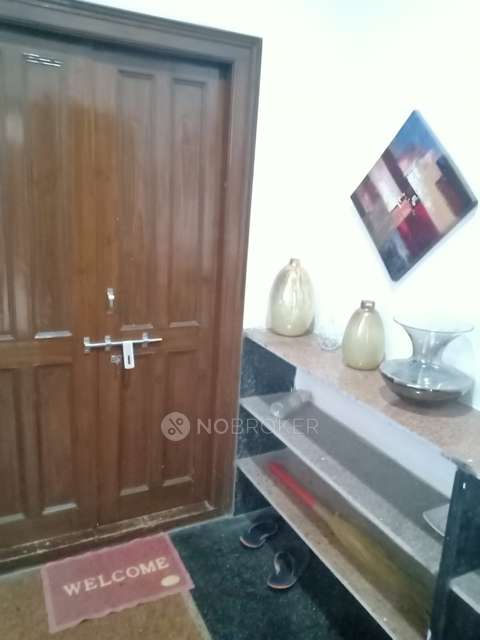 2 BHK Flat In Fatima Nest For Sale  In Banjara Hills