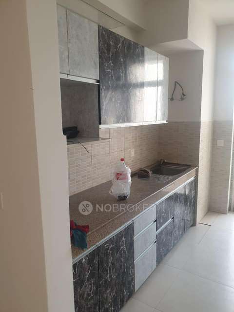 2 BHK Flat In Indiabulls Centrum Park , Sector-103 For Sale  In Indiabulls Centrum Park