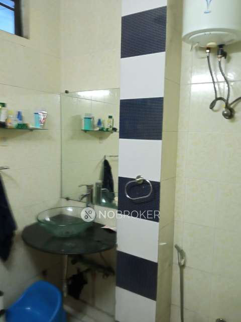 4 BHK Flat In Dda Flats For Sale  In Shalimar Bagh