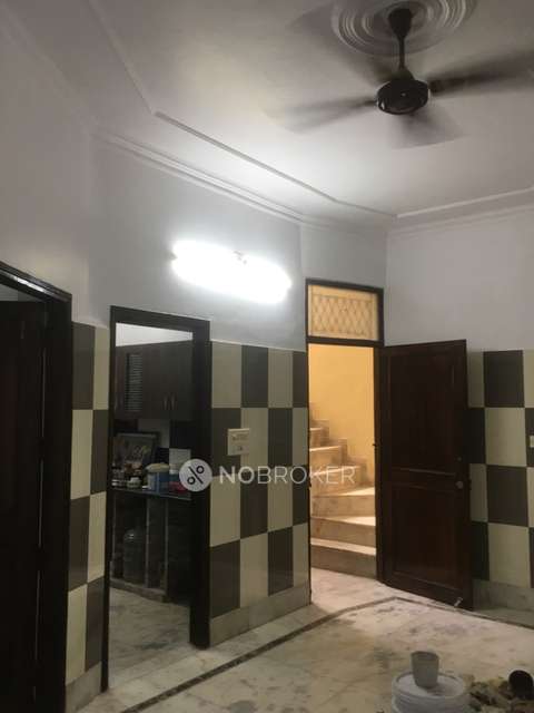 3 BHK Flat For Sale  In Model Town-iii