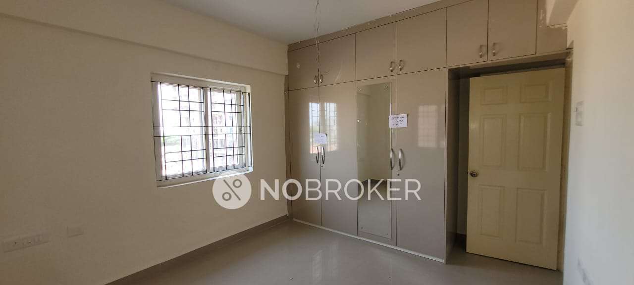 3 BHK Flat In Elegance For Sale  In Gajularamaram