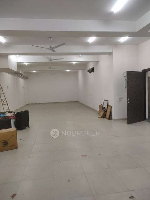 Godown/Warehouse in Nangal Dewat, Delhi for Rent 