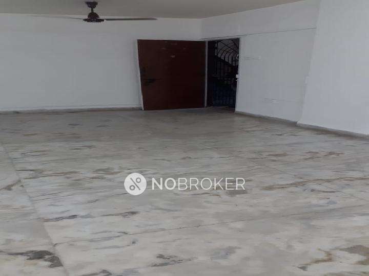 3 BHK Flat In Aishwarya Building For Sale  In Andheri West