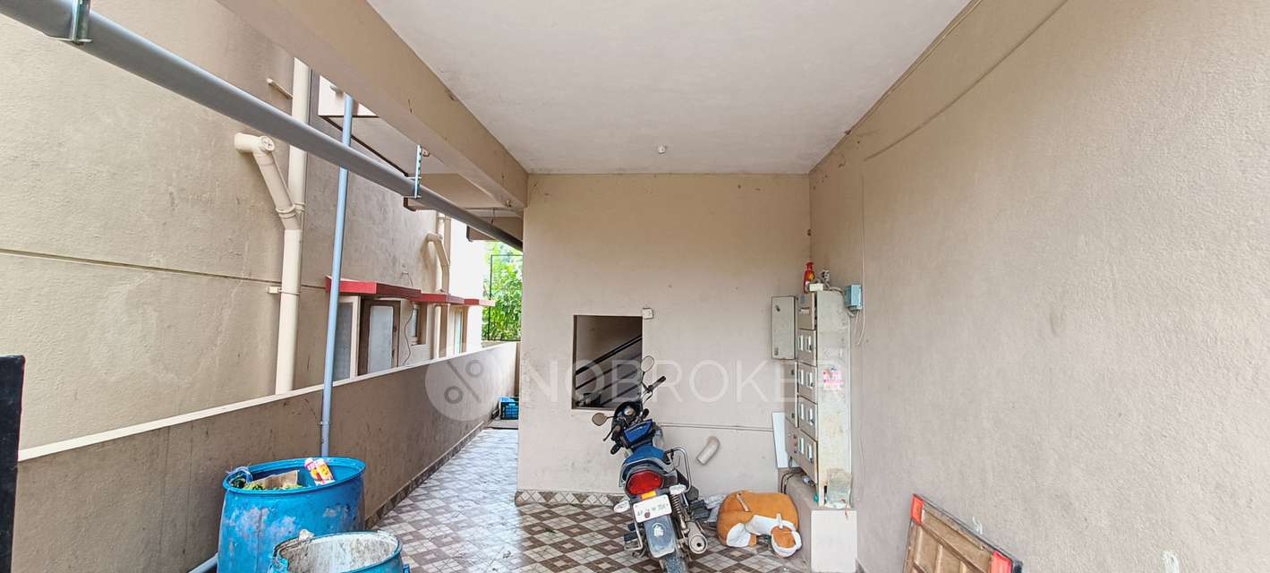 4+ BHK House For Sale  In Doddathoguru, Electronics City Phase 1